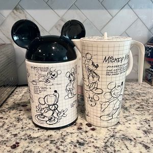 Mickey Mouse Sketch Artist Kitchen Container & Pitcher Set